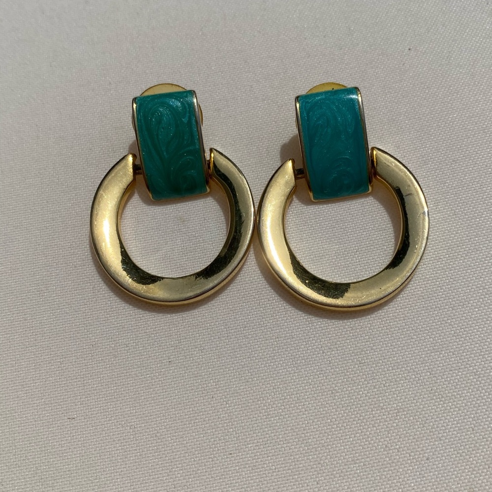 Gold earrings